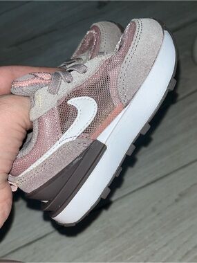 Nike Kids Pink & White Mesh Suede Sneaker